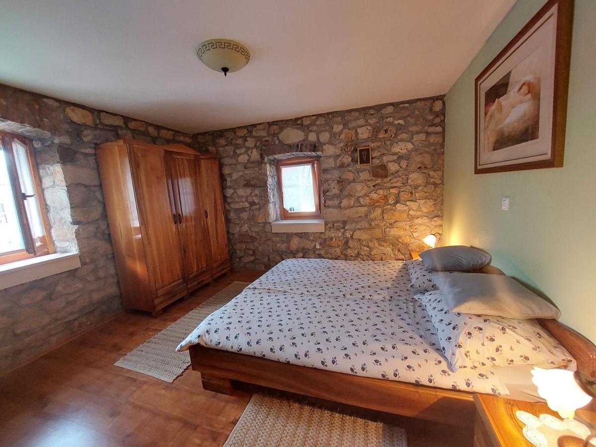 Guest House Paola Primošten المظهر الخارجي الصورة