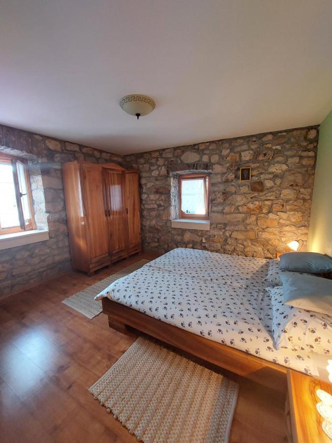 Guest House Paola Primošten المظهر الخارجي الصورة