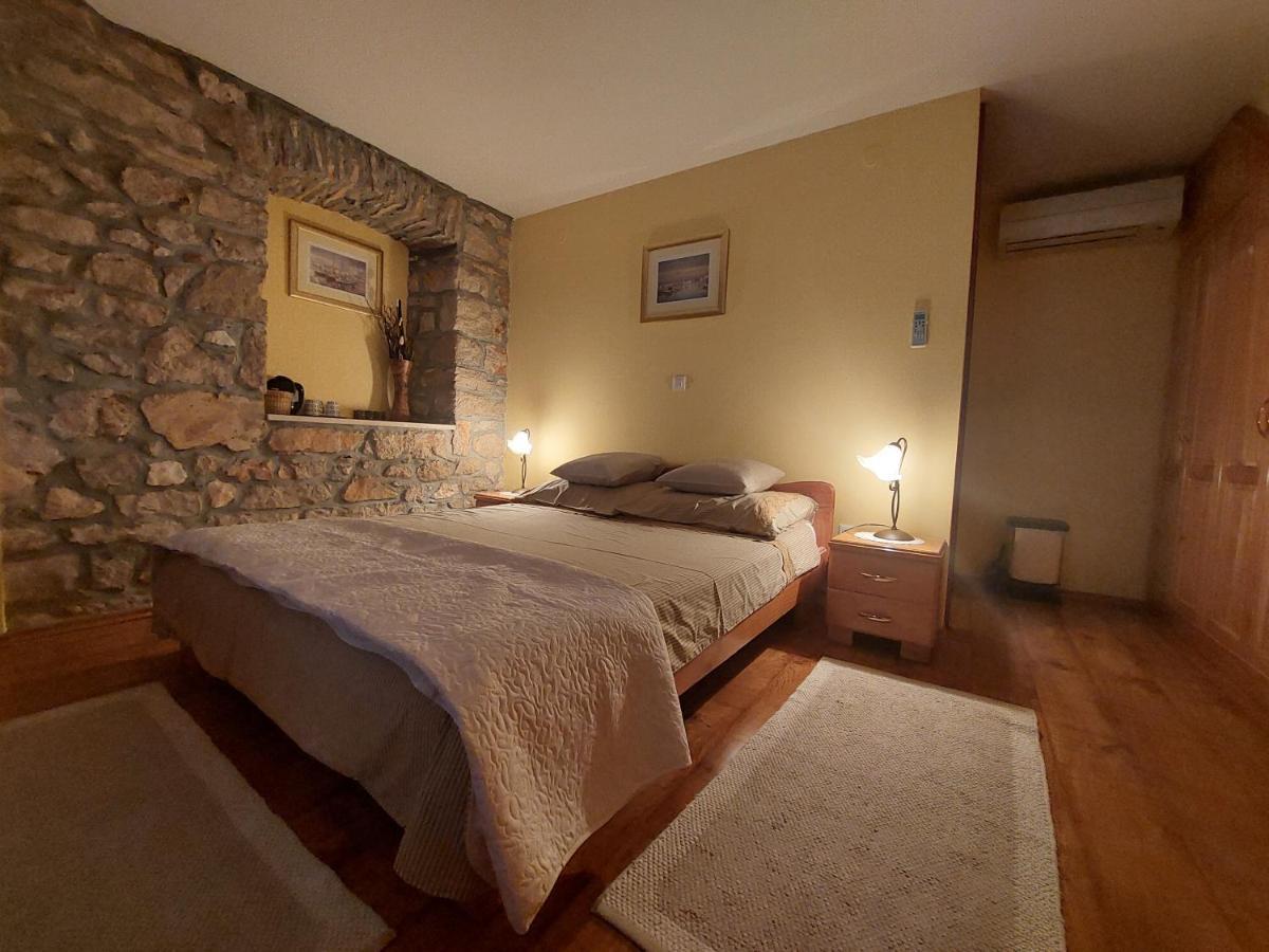 Guest House Paola Primošten المظهر الخارجي الصورة